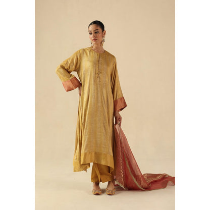 Begum Pret Yellow Gauhar Kurta Wit Pant and Dupatta