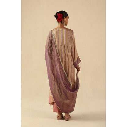 Begum Pret Pink Gauhar Kurta Wit Pant and Dupatta