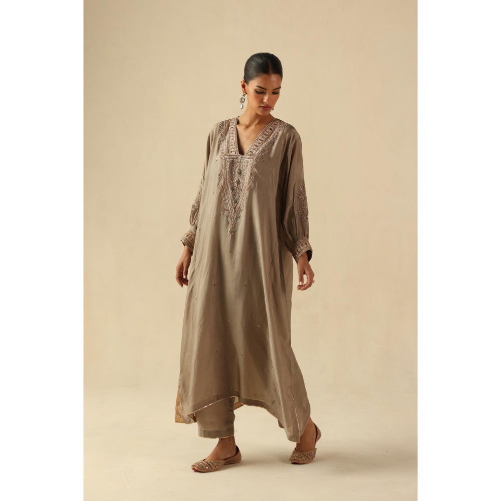 Begum Pret Grey Saaz Phiran Kurta with Pant