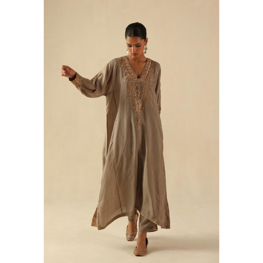 Begum Pret Grey Saaz Phiran Kurta with Pant