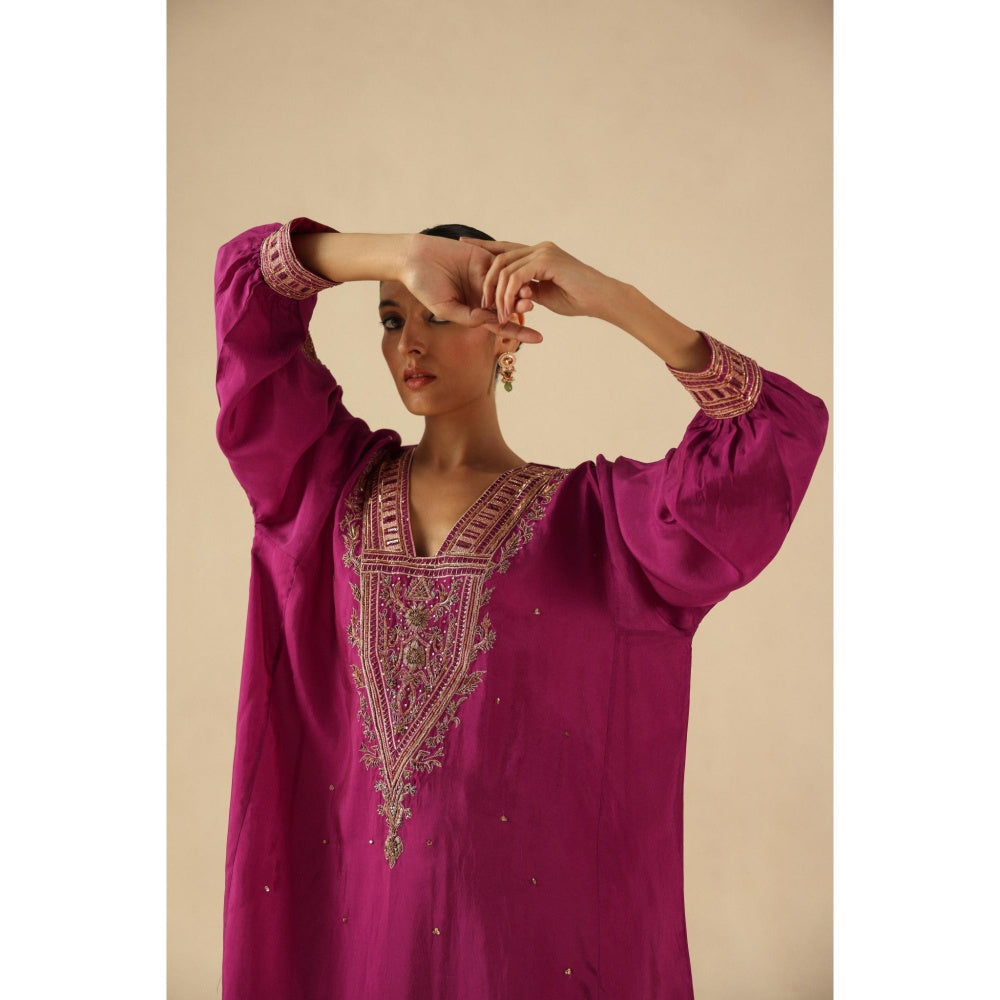 Begum Pret Magenta Saaz Phiran Kurta with Pant