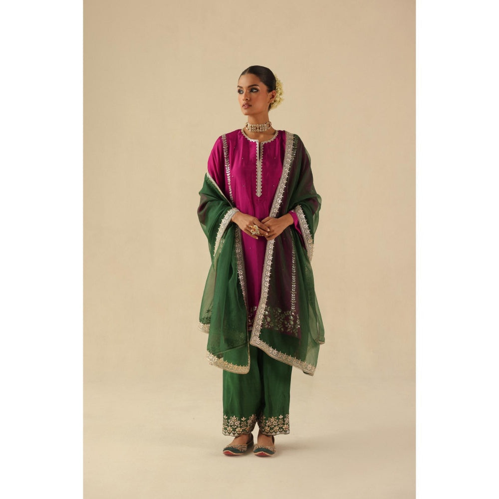 Begum Pret Magenta Arzoo Short Kurta with Pant and Dupatta