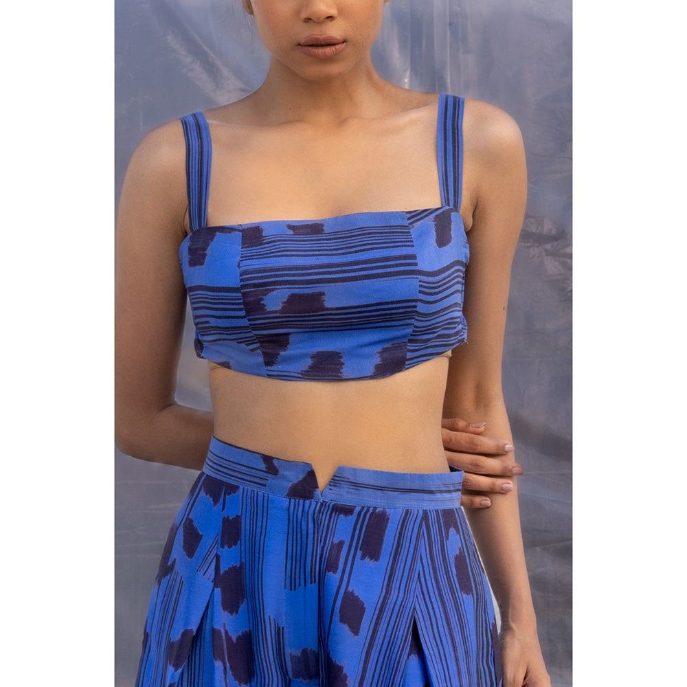 BENNCH Scribble Summer Crop Top