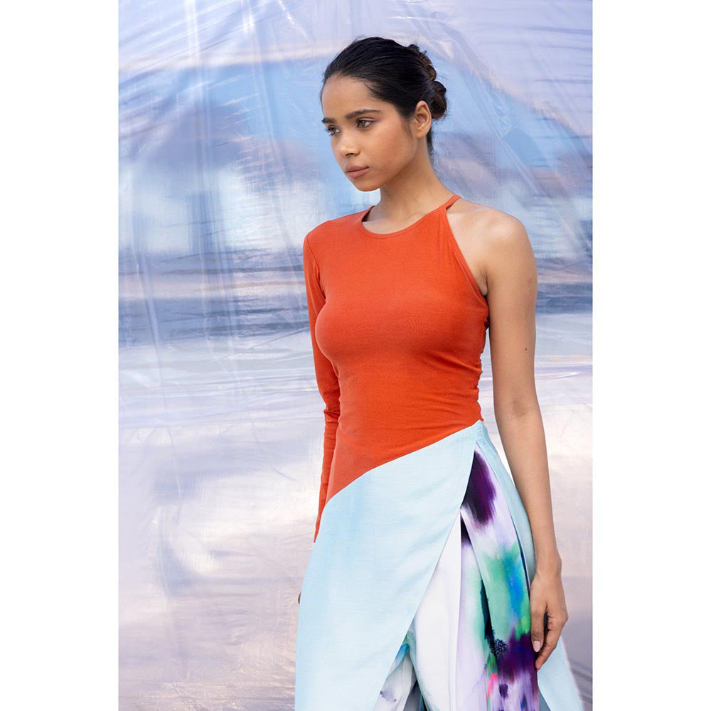 BENNCH Sheath Long Line Top