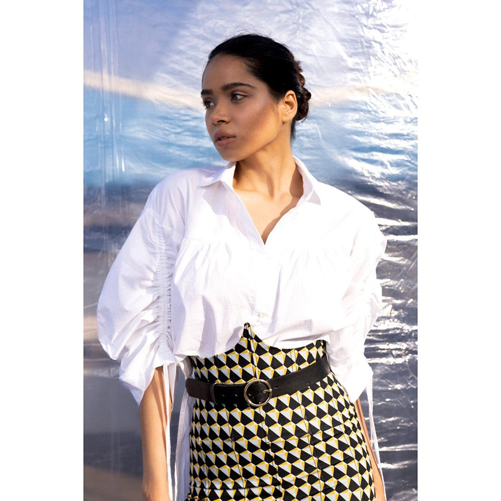 BENNCH White String Top