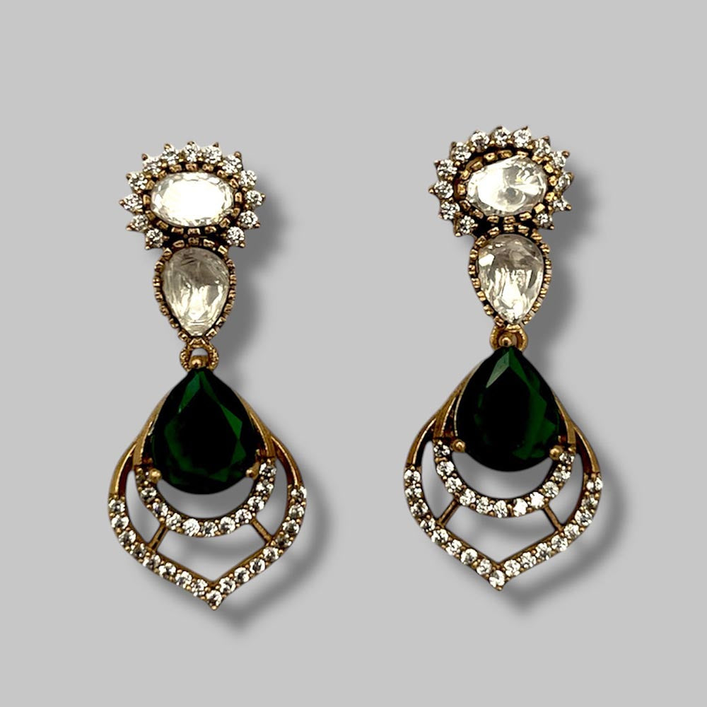 Beryachi Falguni Emerald Green Kundan Necklace Set