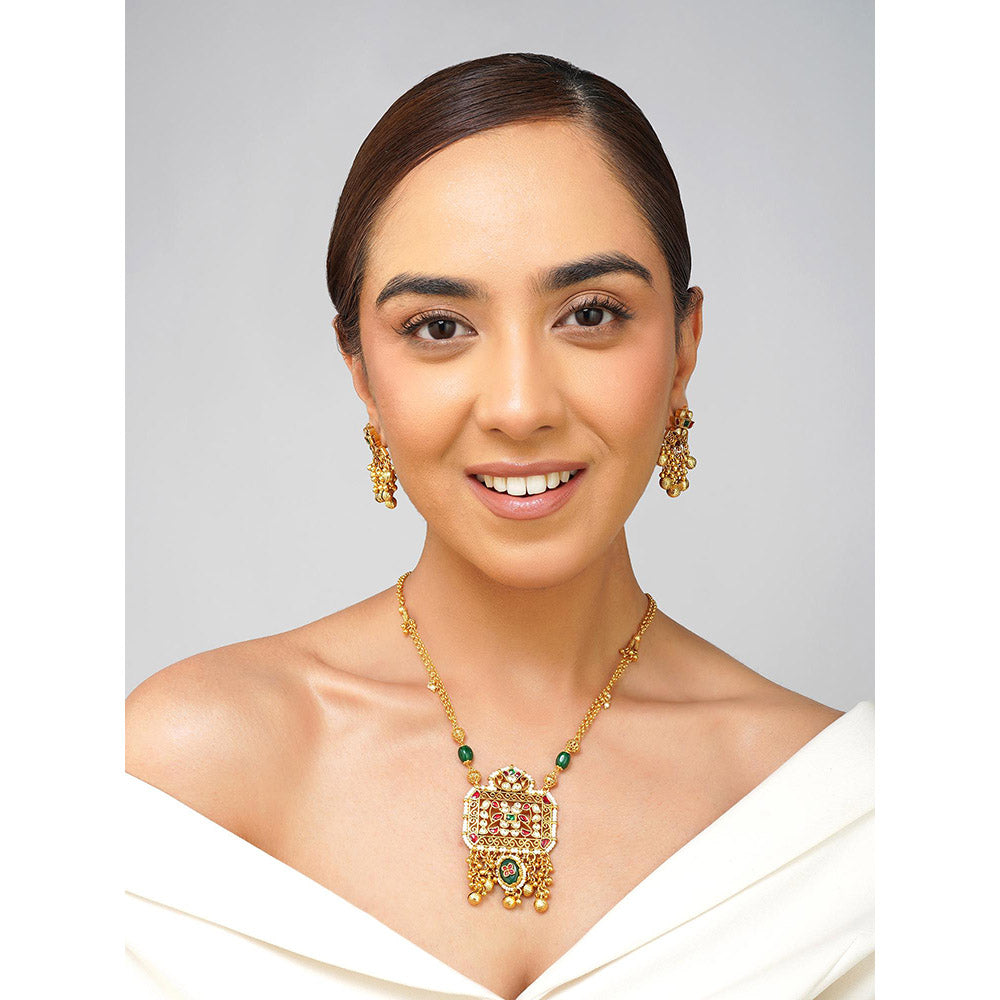 Beryachi Driti Gold Pendent Necklace with Earrings
