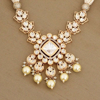 Beryachi Ira Pearls Necklace and Earrings