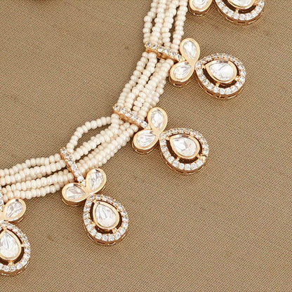Beryachi Ishika Pearls Necklace and Earrings