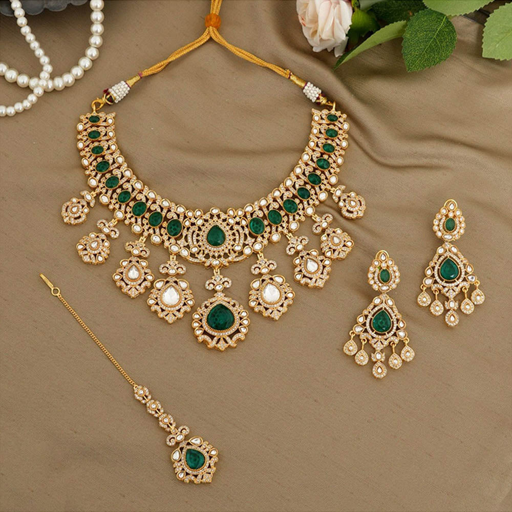 Beryachi Green Yamika Necklace and Earrings with Maangtikka