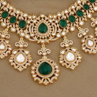 Beryachi Green Yamika Necklace and Earrings with Maangtikka