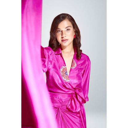 BETRUE Rani Mandala Silk Embroidered Wrap Shirt