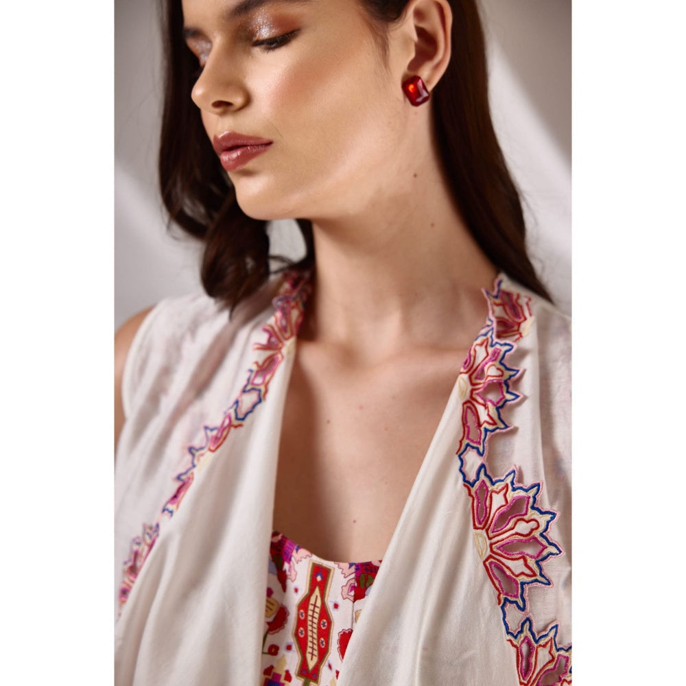BETRUE White Chanderi Silk Long Embroidered Cape Jacket