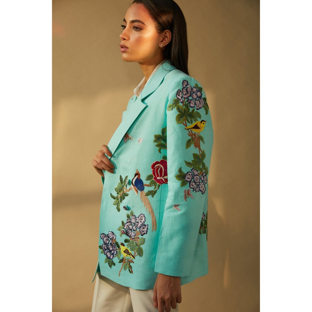 BETRUE Aqua Box Jacket with Oriental Embroidery