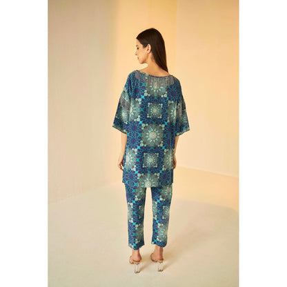 BETRUE Boat Neck Tashkent Printed Top and Pants Set (Set of 2)