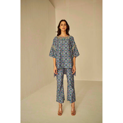 BETRUE Boat Neck Kokand Printed Top and Pants Set (Set of 2)