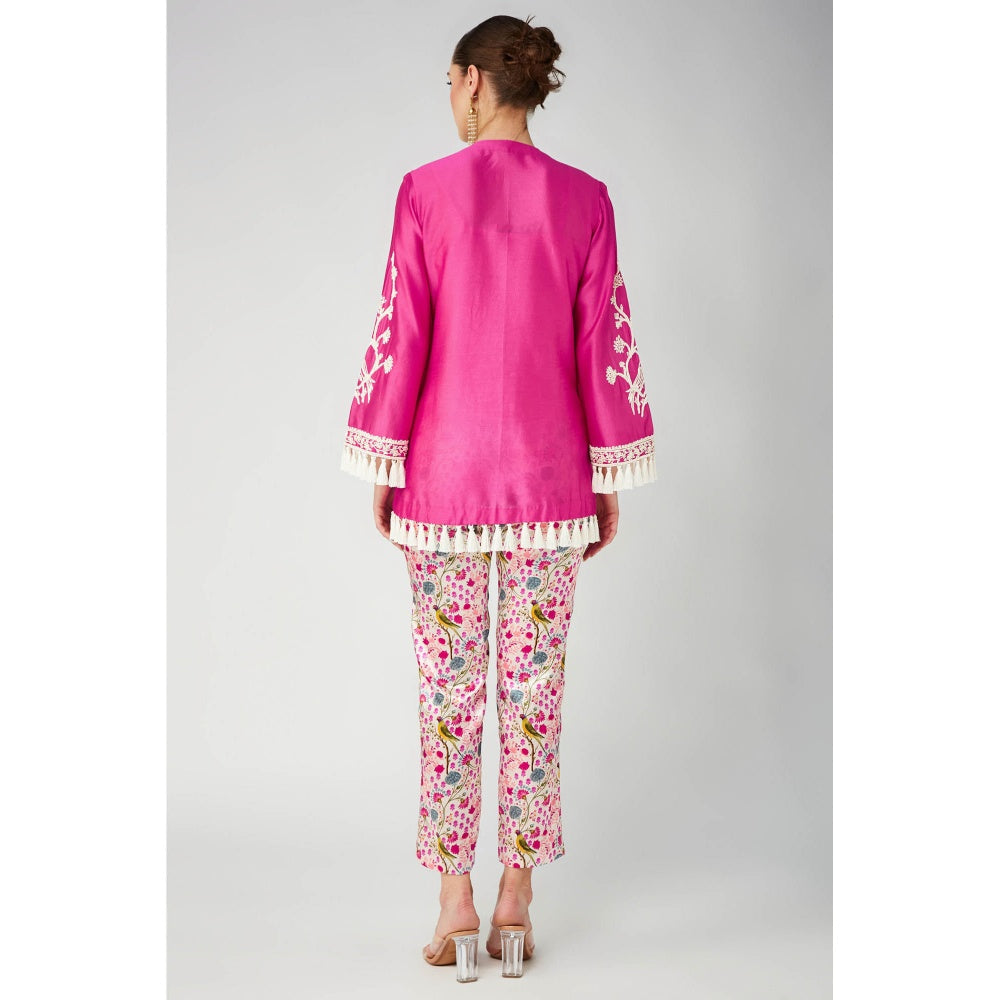 Betrue Rani Pink Chanderi Silk Embroidered Kurti