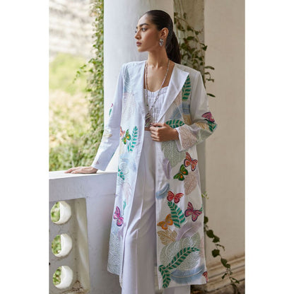 BETRUE Butterfly White Embroidered Jacket