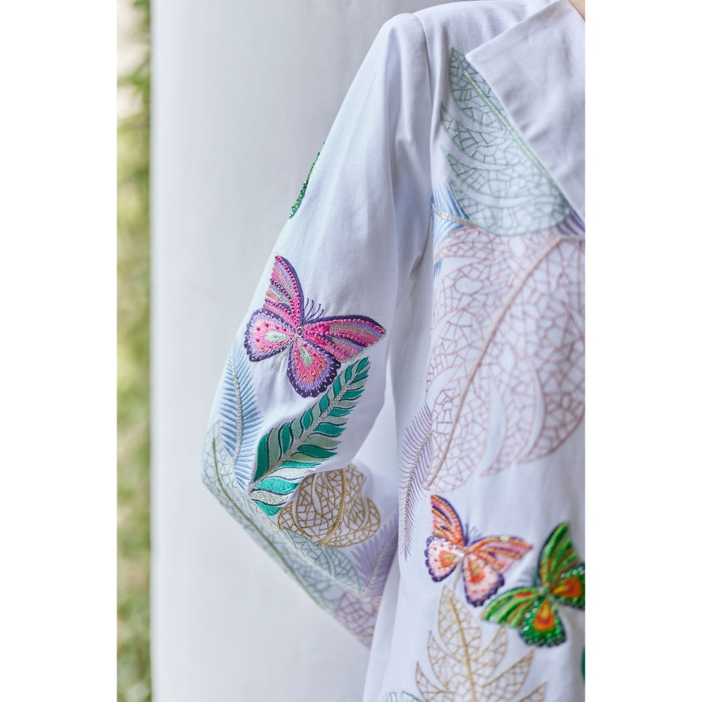 BETRUE Butterfly White Embroidered Jacket