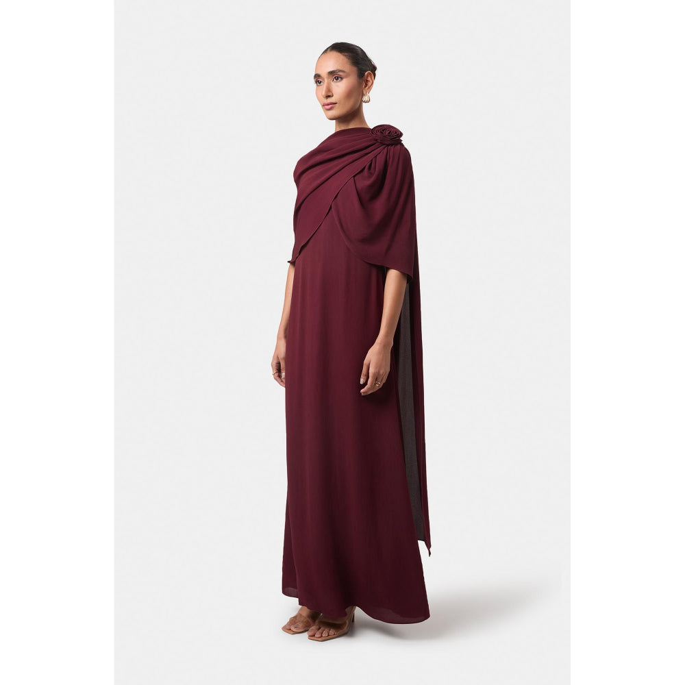 BEYOND Womens Viscose Solid Wine Dress With Cape