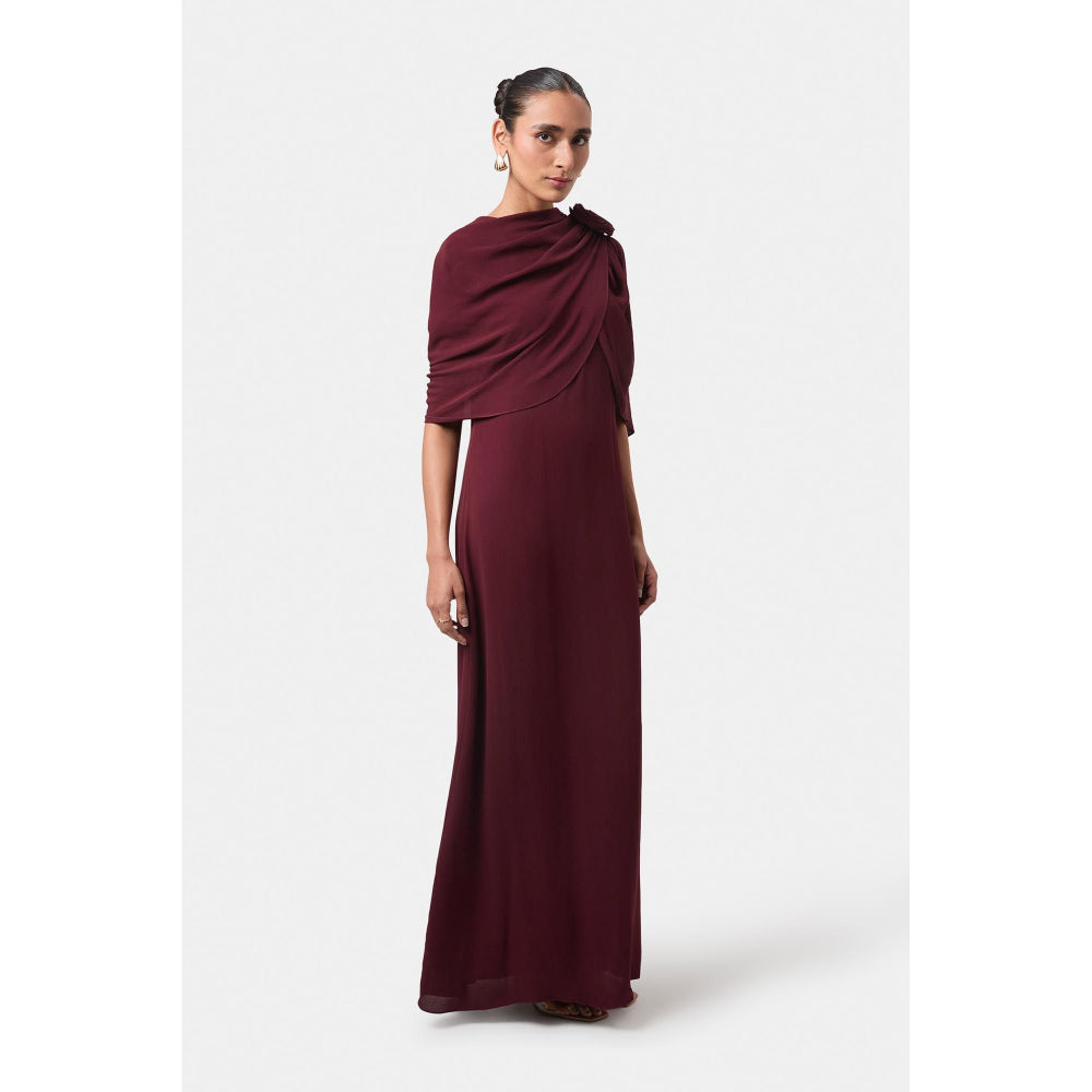 BEYOND Womens Viscose Solid Wine Dress With Cape