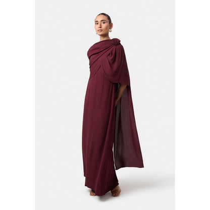 BEYOND Womens Viscose Solid Wine Dress With Cape