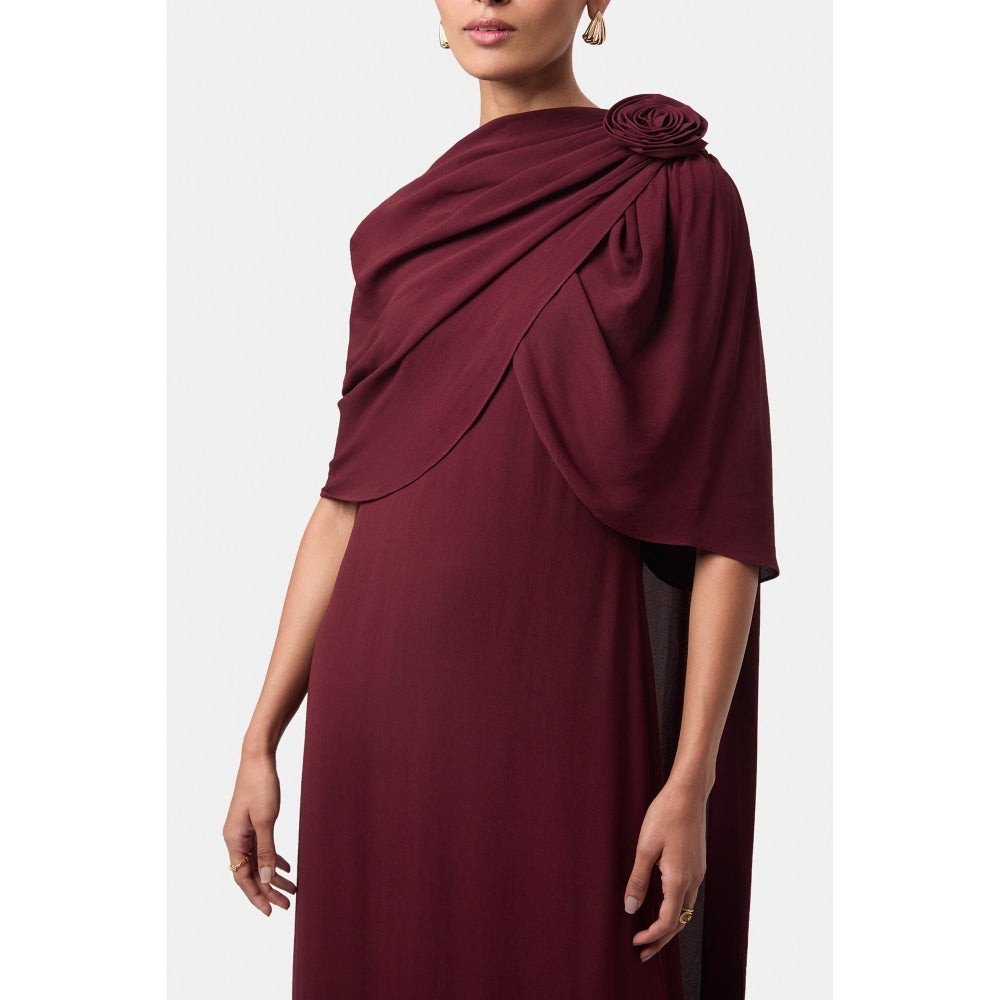 BEYOND Womens Viscose Solid Wine Dress With Cape
