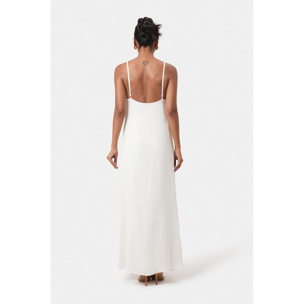BEYOND Alaia Tailored Pant - White