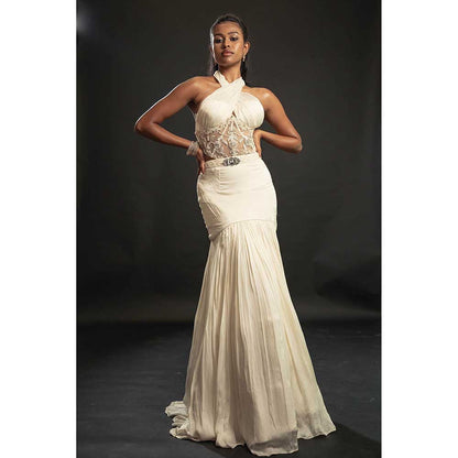 Jigar and Nikita Ivory Silk Fish cut Skirt With Blouse And Cape (Set of 3)