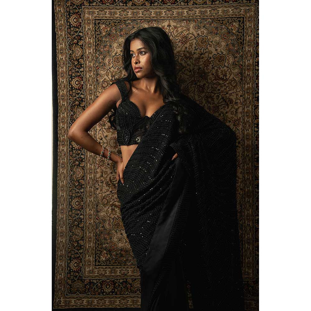 Jigar and Nikita Black Silk Saree With Petticoat And Stitched Blouse