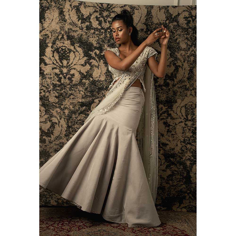 Jigar and Nikita Off White Silk Skirt With Blouse And Separate Drape (Set of 3)