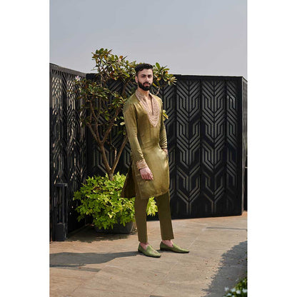 Jigar and Nikita Green Hitch Heritage Kurta with Pant (Set of 2)