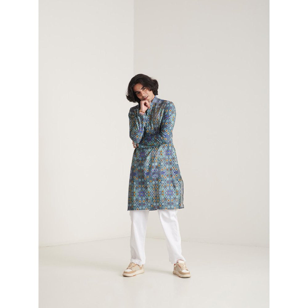 Blushing Couture by Shafali Blue Printed Kurta with Pyjama (Set of 2)