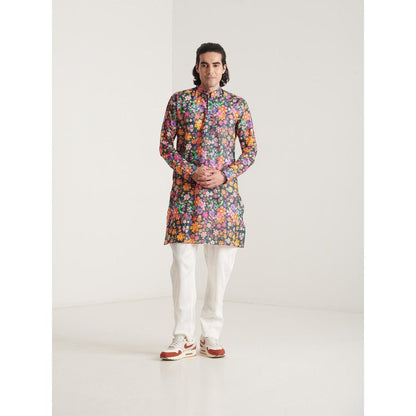 Blushing Couture by Shafali Green Floral Printed Kurta with Pyjama (Set of 2)