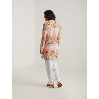 Blushing Couture by Shafali Pastel Pink Floral Printed Kurta with Pyjama (Set of 2)