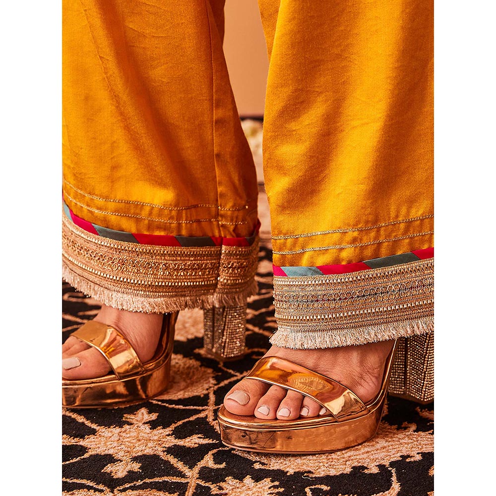 Bo Tree Yellow Parizeau Kurta with Pant (Set of 2)