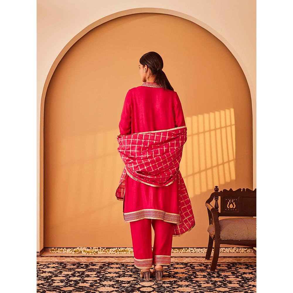 Bo Tree Pink Janaan Kurta with Pant and Dupatta (Set of 3)