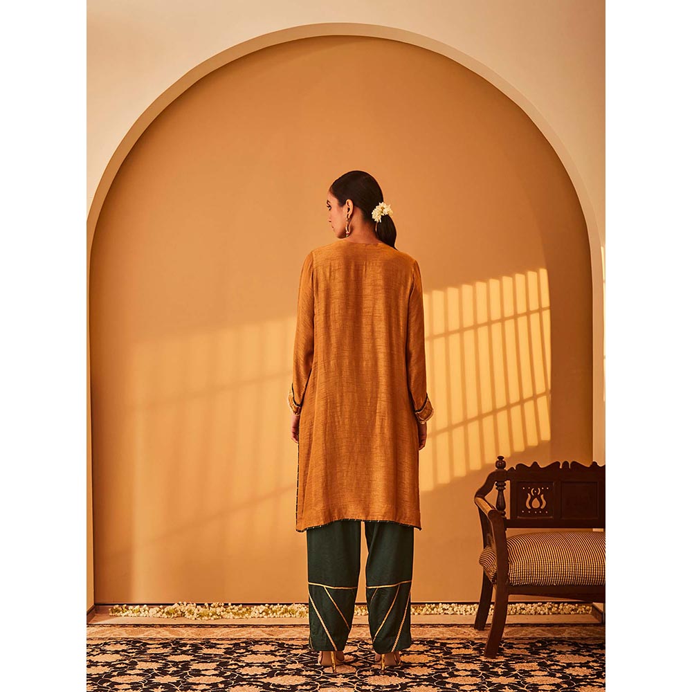 Bo Tree Brown Mehar-E-Khuda Kurta with Pant (Set of 2)