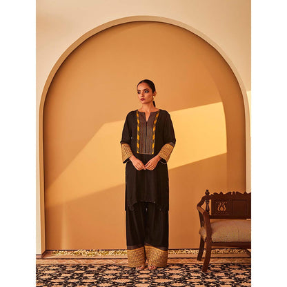 Bo Tree Black Zehra Kurta with Pant (Set of 2)