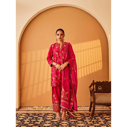 Bo Tree Magenta Sadia Kurta with Pant and Dupatta (Set of 3)