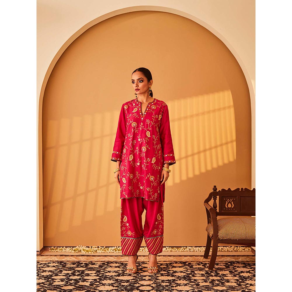 Bo Tree Magenta Sadia Kurta with Pant and Dupatta (Set of 3)