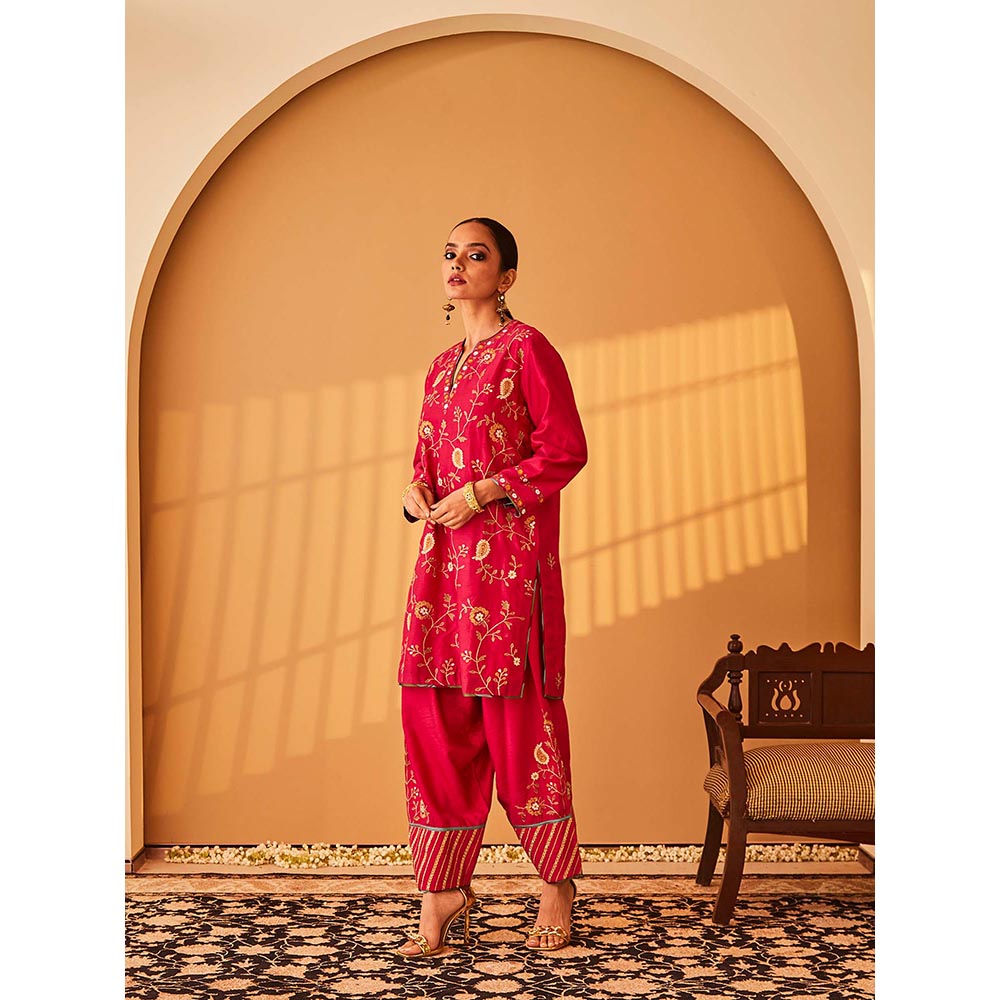 Bo Tree Magenta Sadia Kurta with Pant and Dupatta (Set of 3)