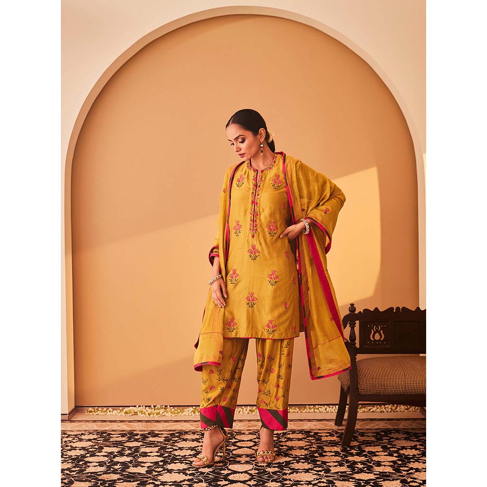 Bo Tree Yellow Nafisa Kurta with Pant and Dupatta (Set of 3)