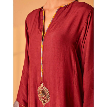 Bo Tree Maroon Rukhsaar Kurta with Pant (Set of 2)