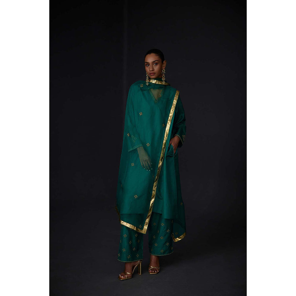 BRIH Evergreen Embroidered Dupatta