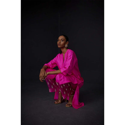 BRIH Hot Pink Embroidered Kurta with Pant (Set of 2)