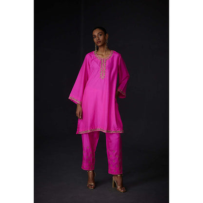 BRIH Hot Pink Embroidered Kurta with Pant (Set of 2)