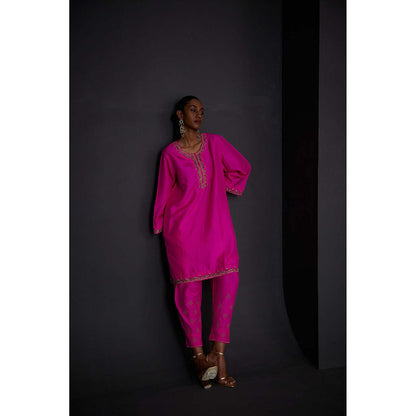 BRIH Hot Pink Embroidered Kurta with Pant (Set of 2)