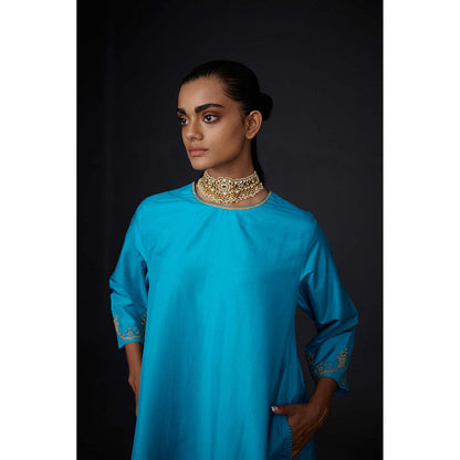 BRIH Turquoise Embroidered Kurta with Pant (Set of 2)