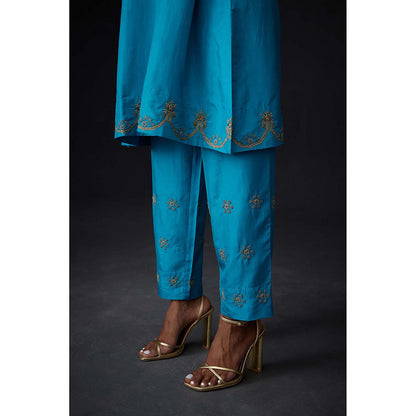 BRIH Turquoise Embroidered Kurta with Pant (Set of 2)